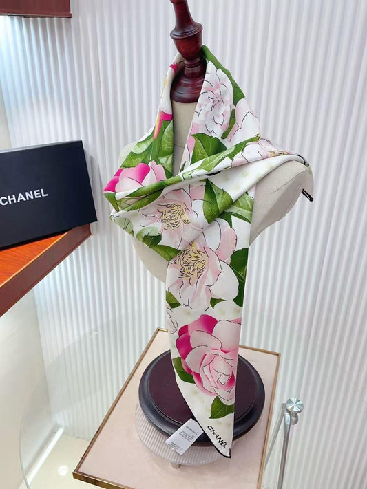 Ladies scarf
