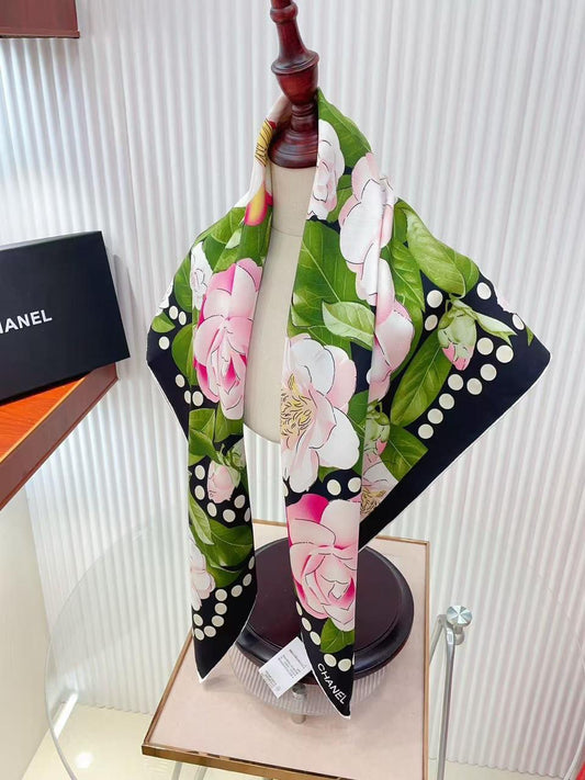 Ladies scarf