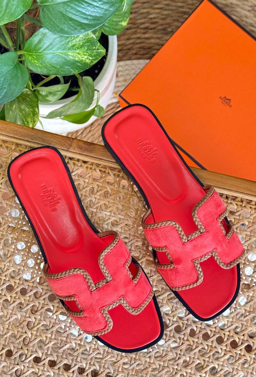 Ladies flats