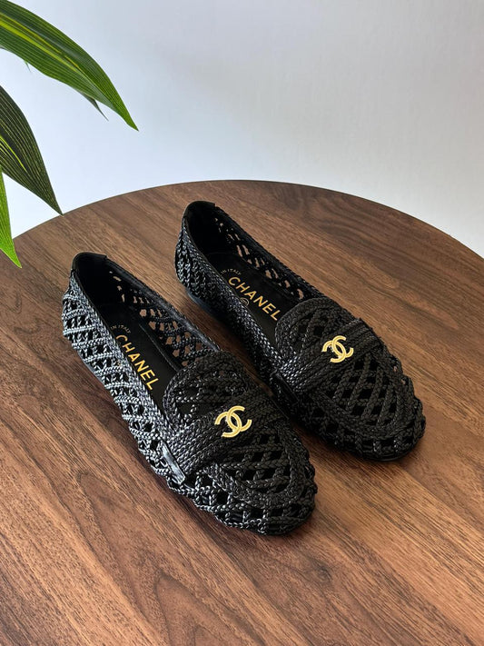 Ladies  shoes