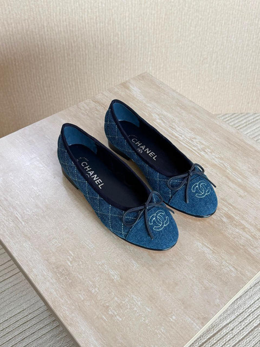 Ladies  shoes