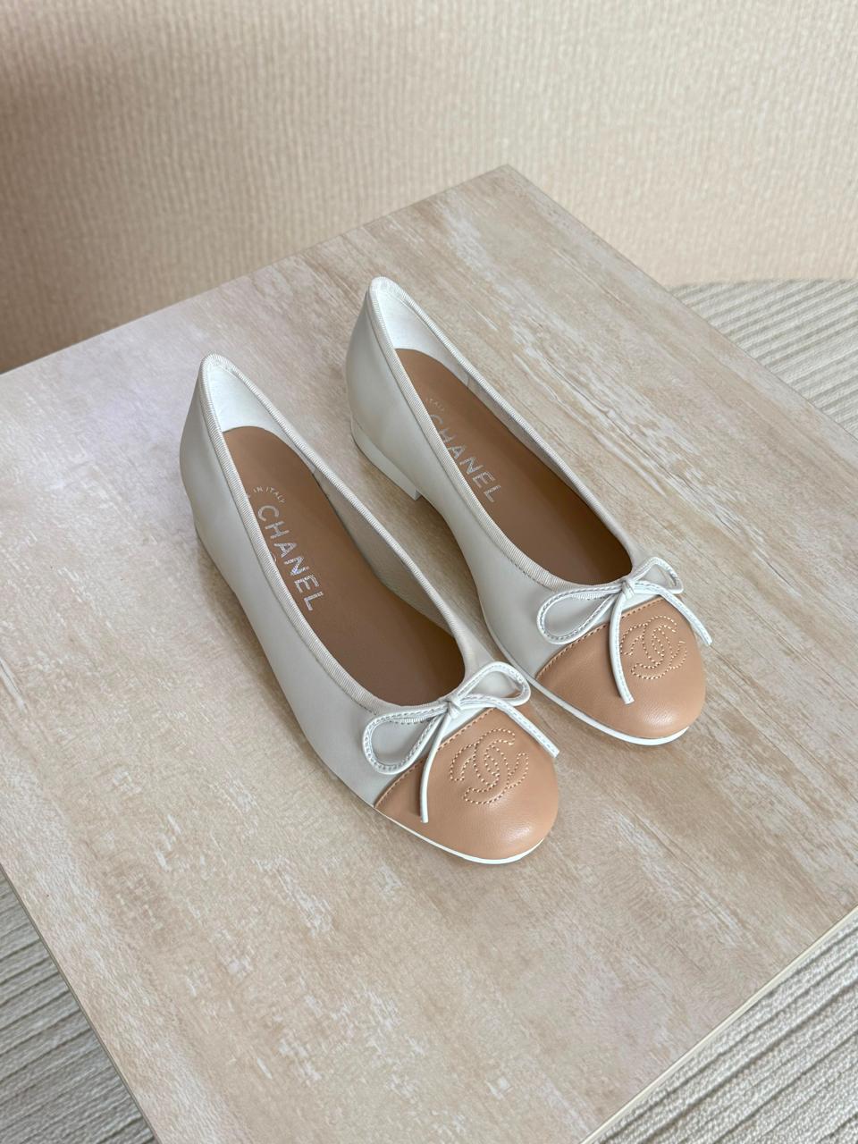 Ladies  shoes