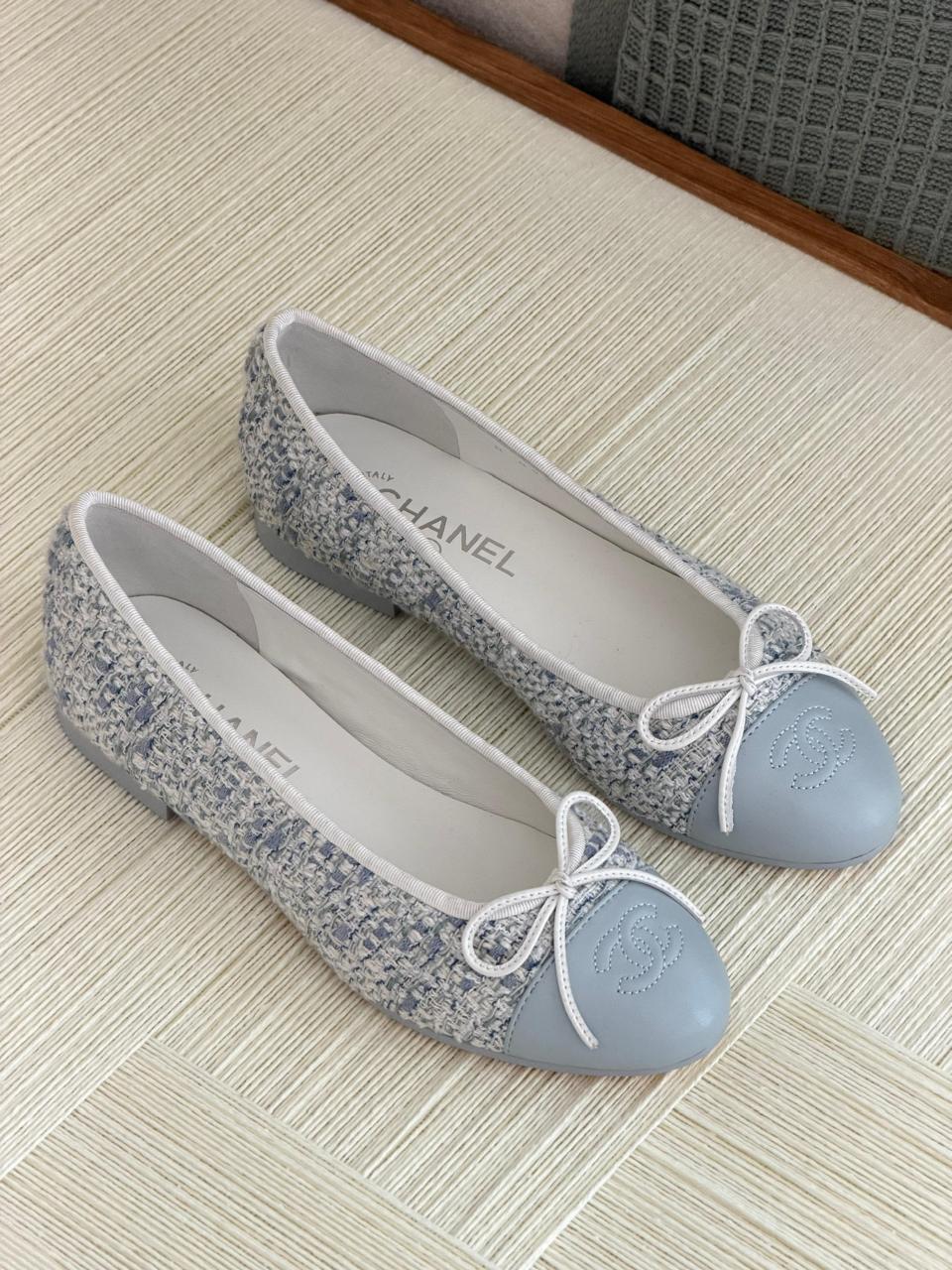 Ladies  shoes