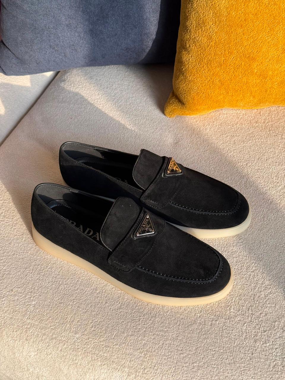 Ladies  shoes