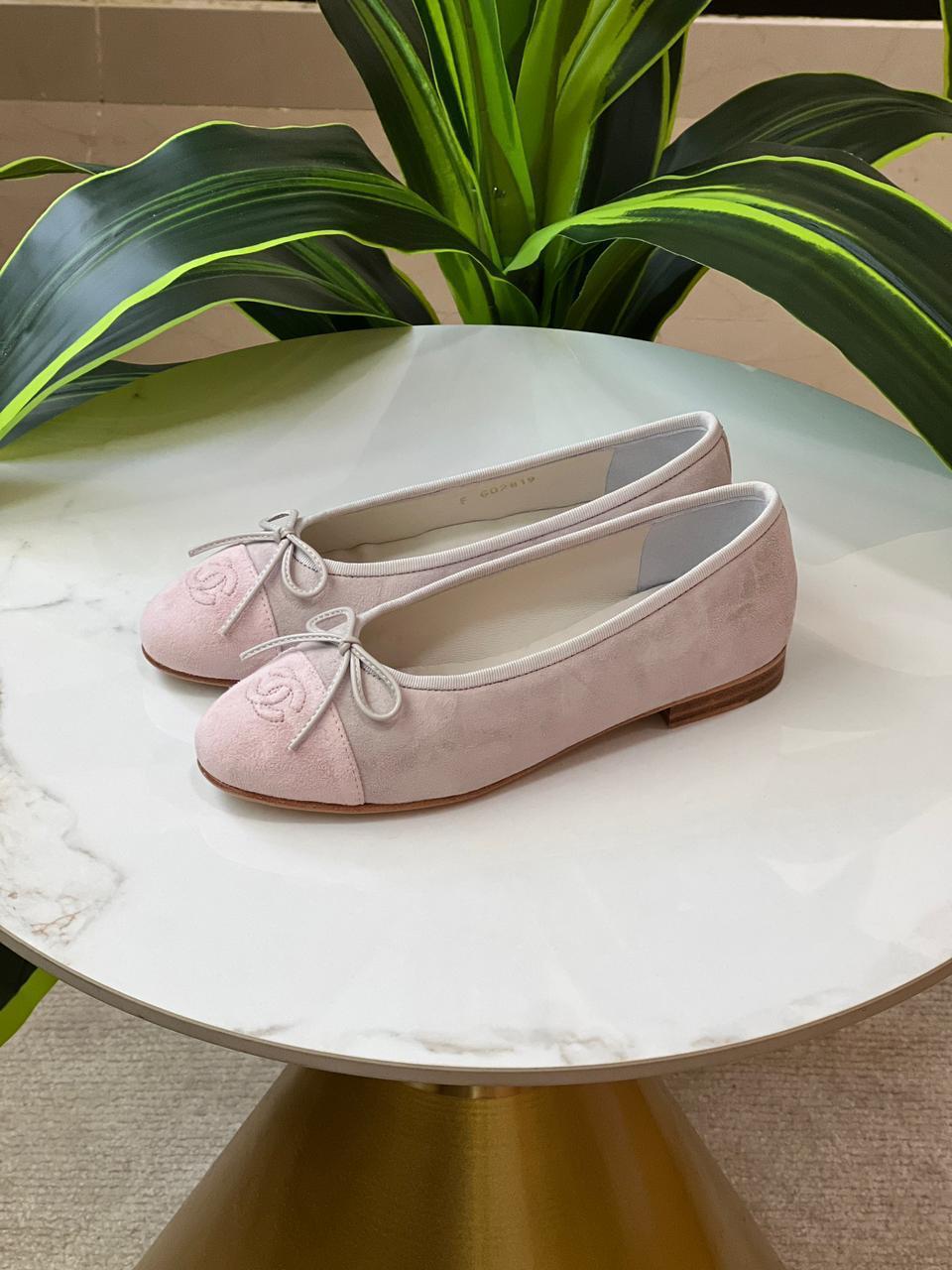 Ladies  shoes