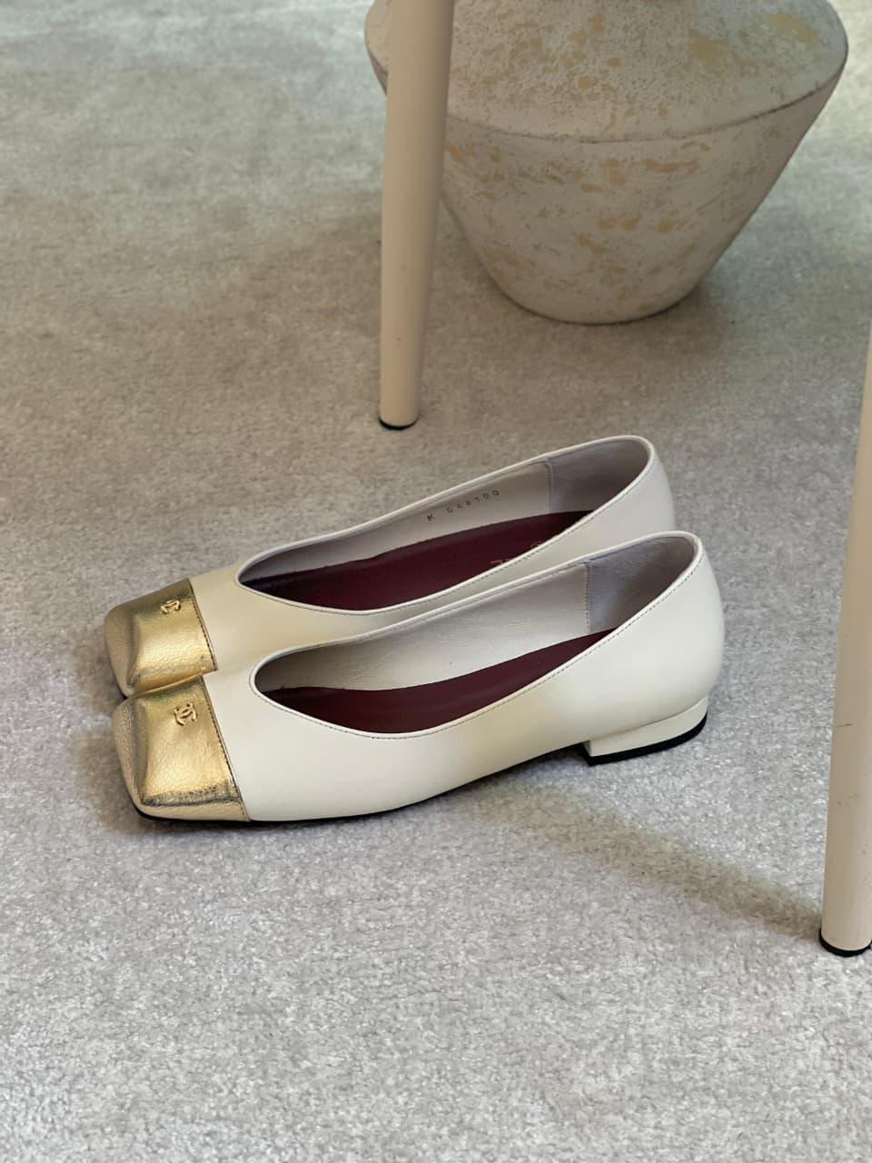 Ladies  shoes
