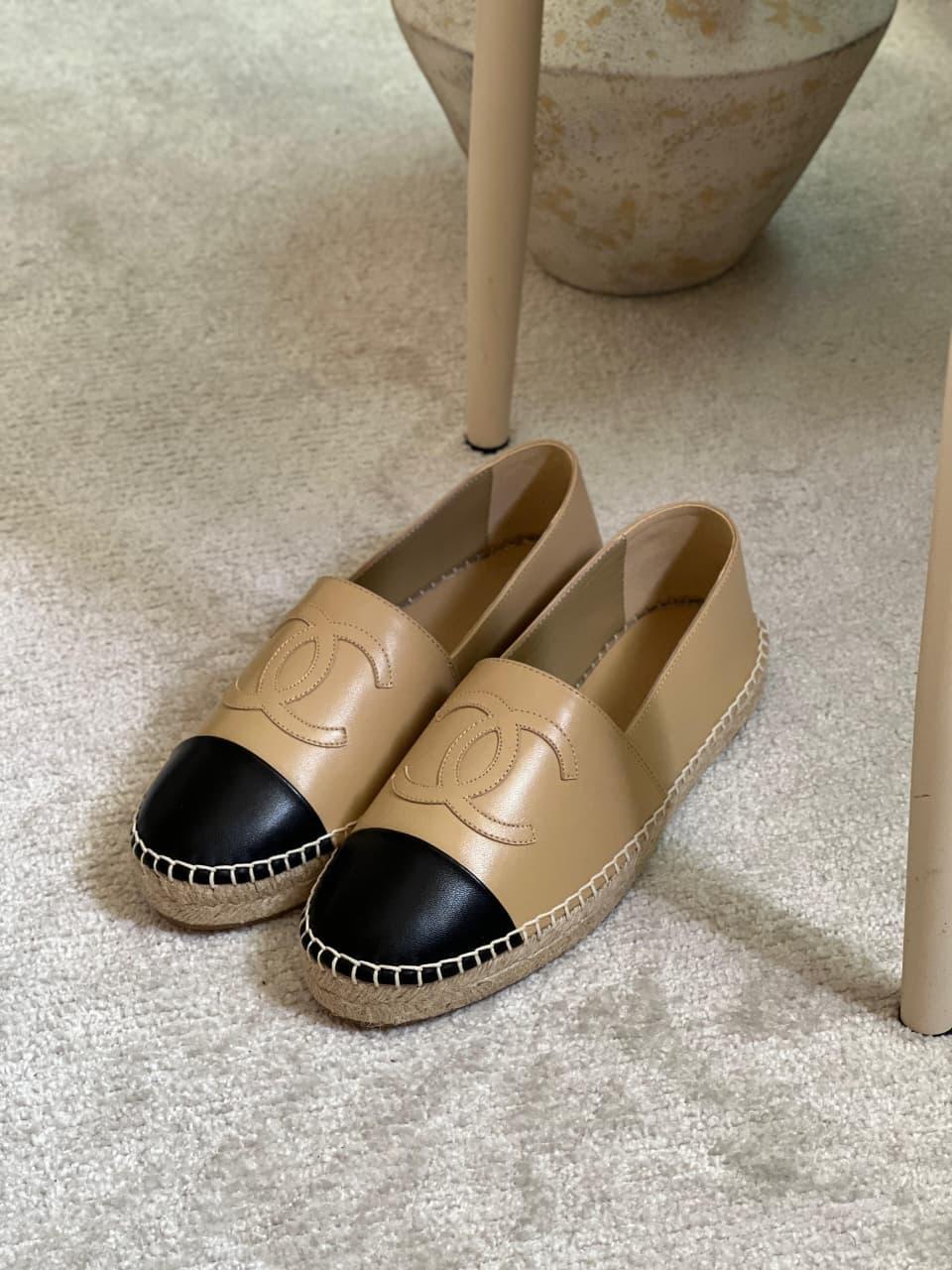 Ladies  shoes