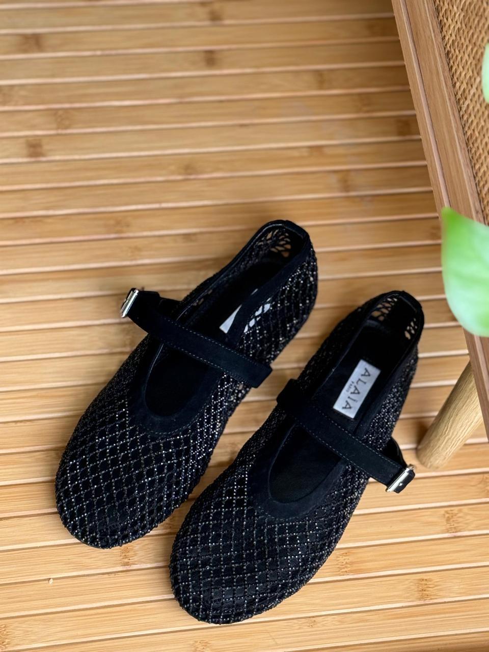 Ladies  shoes