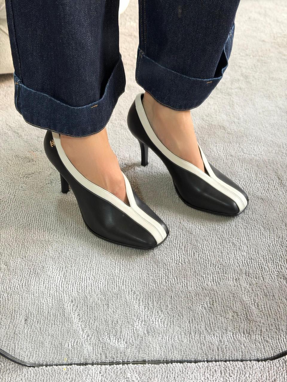 Ladies  shoes