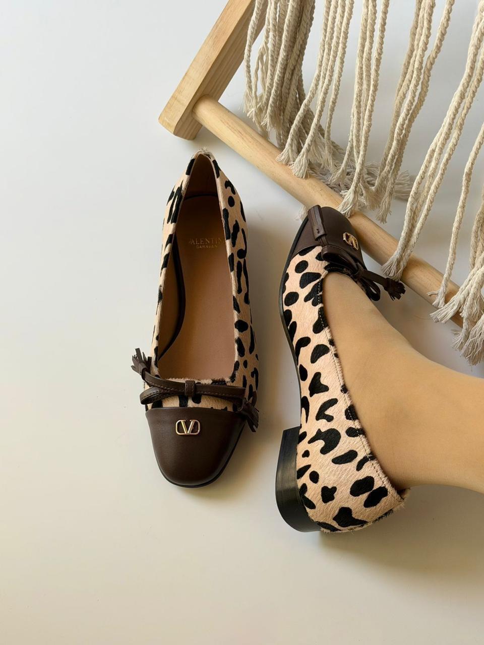 Ladies  shoes