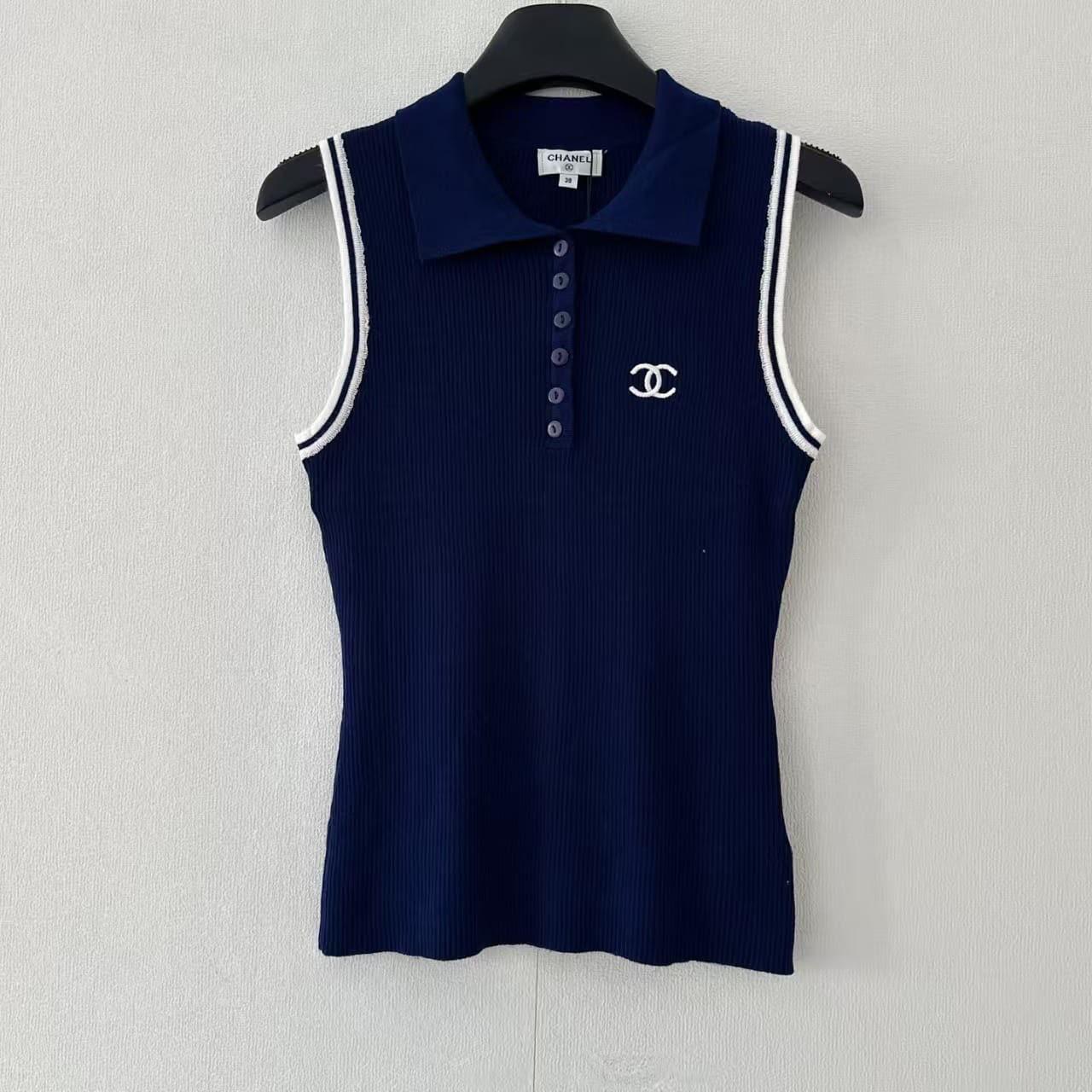 Ladies t-shirts & tops