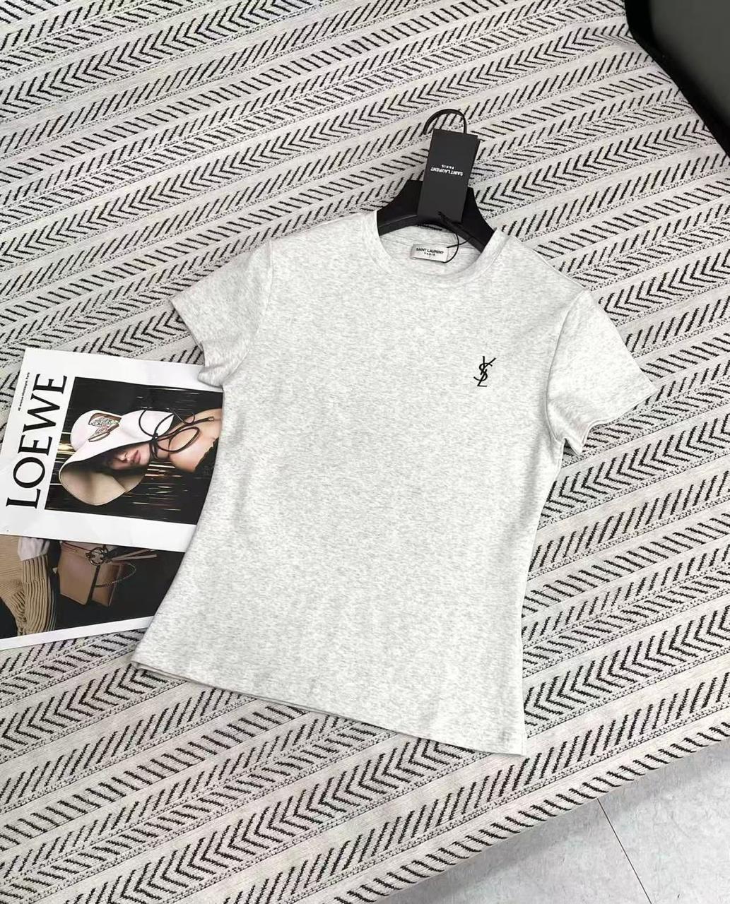 Ladies t-shirts & tops
