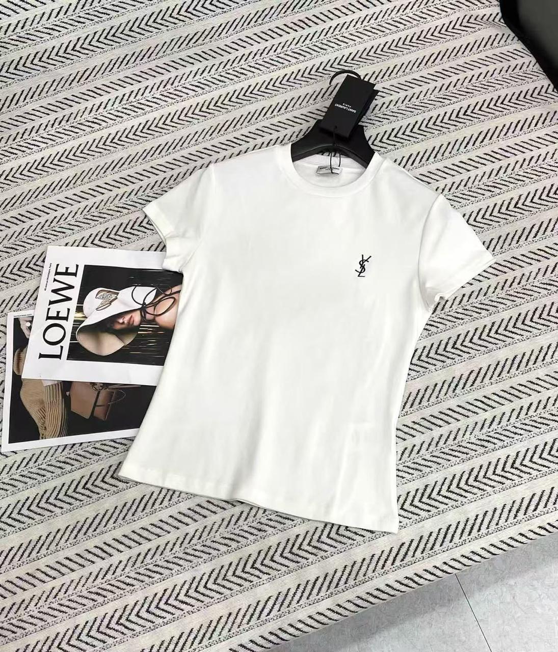 Ladies t-shirts & tops