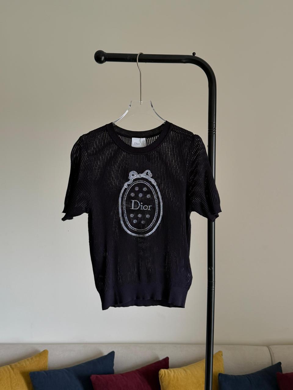 Ladies t-shirts & tops