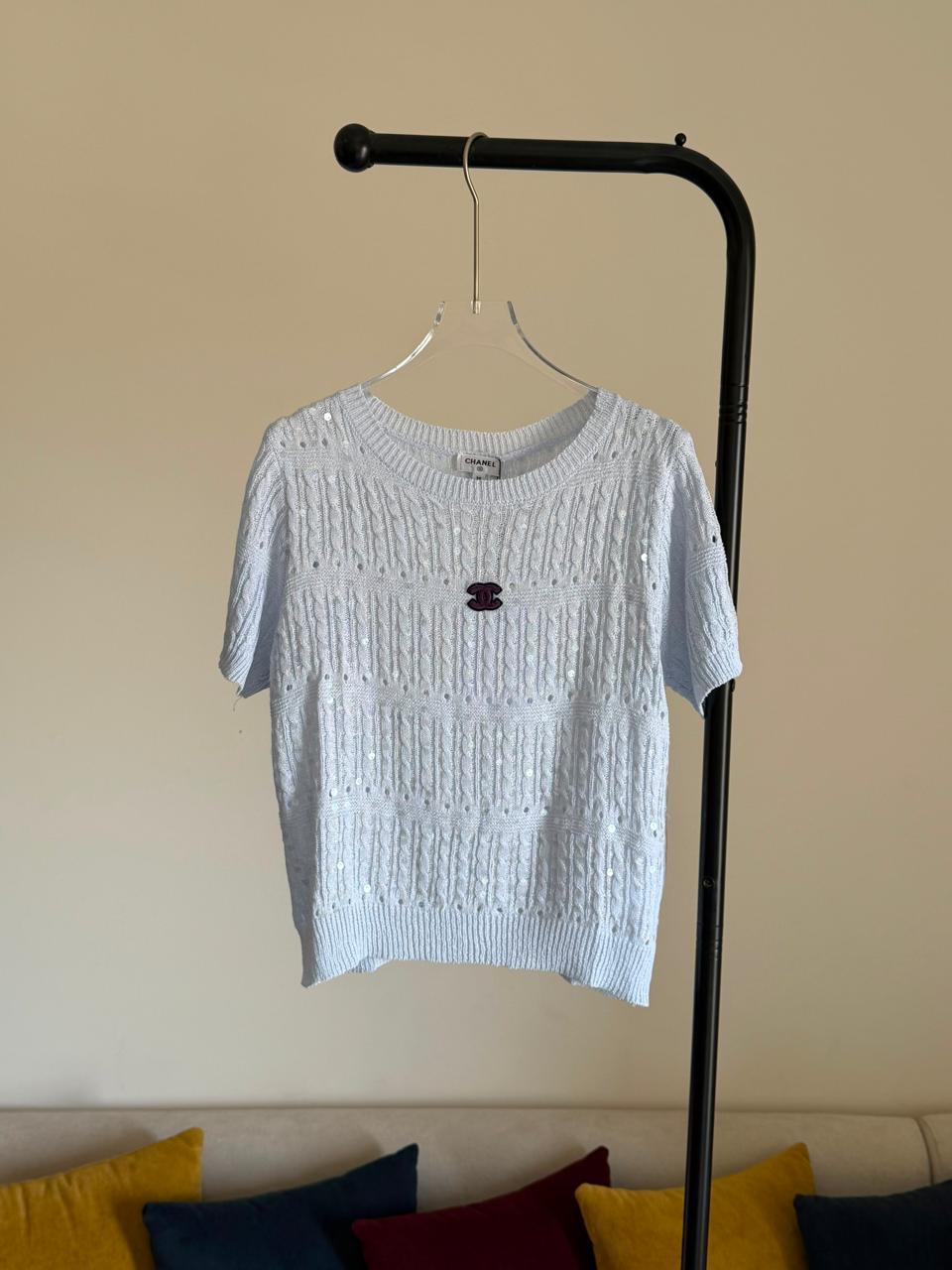 Ladies t-shirts & tops