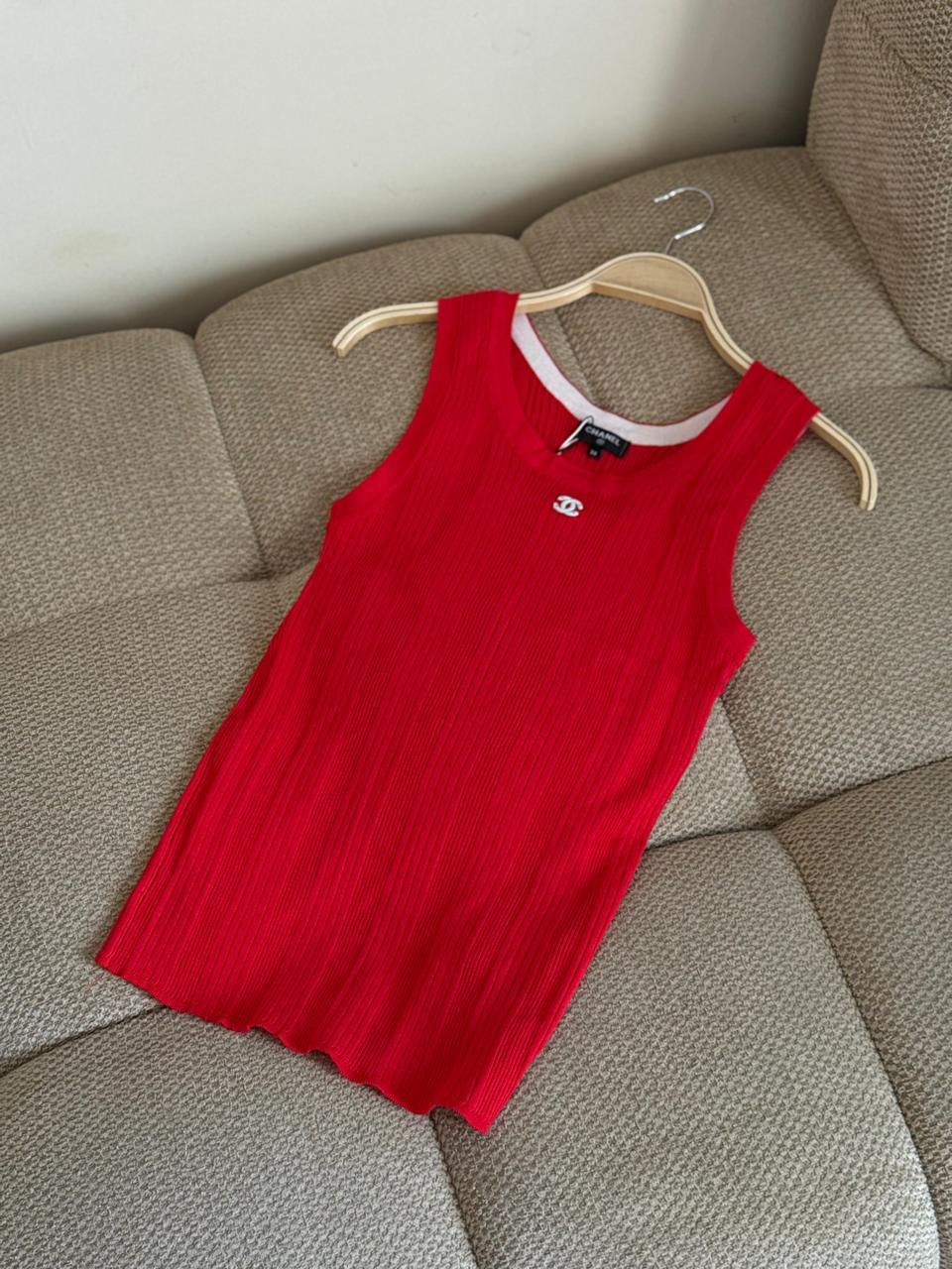 Ladies t-shirts & tops