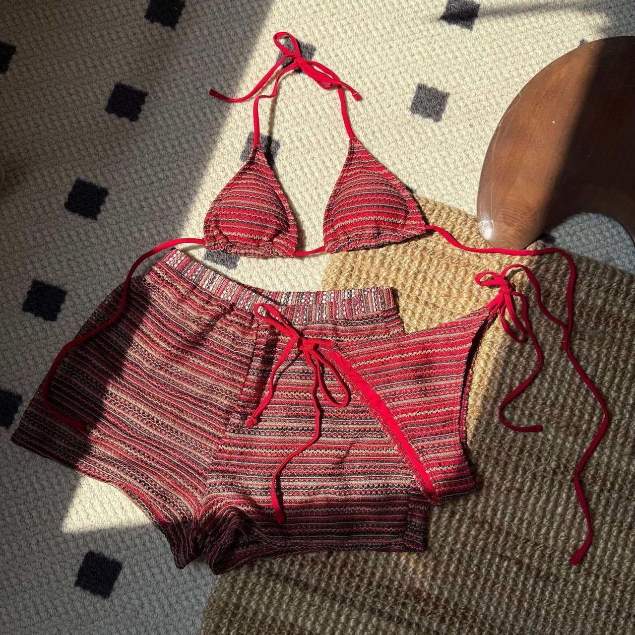 Ladies swimsuits & bikini