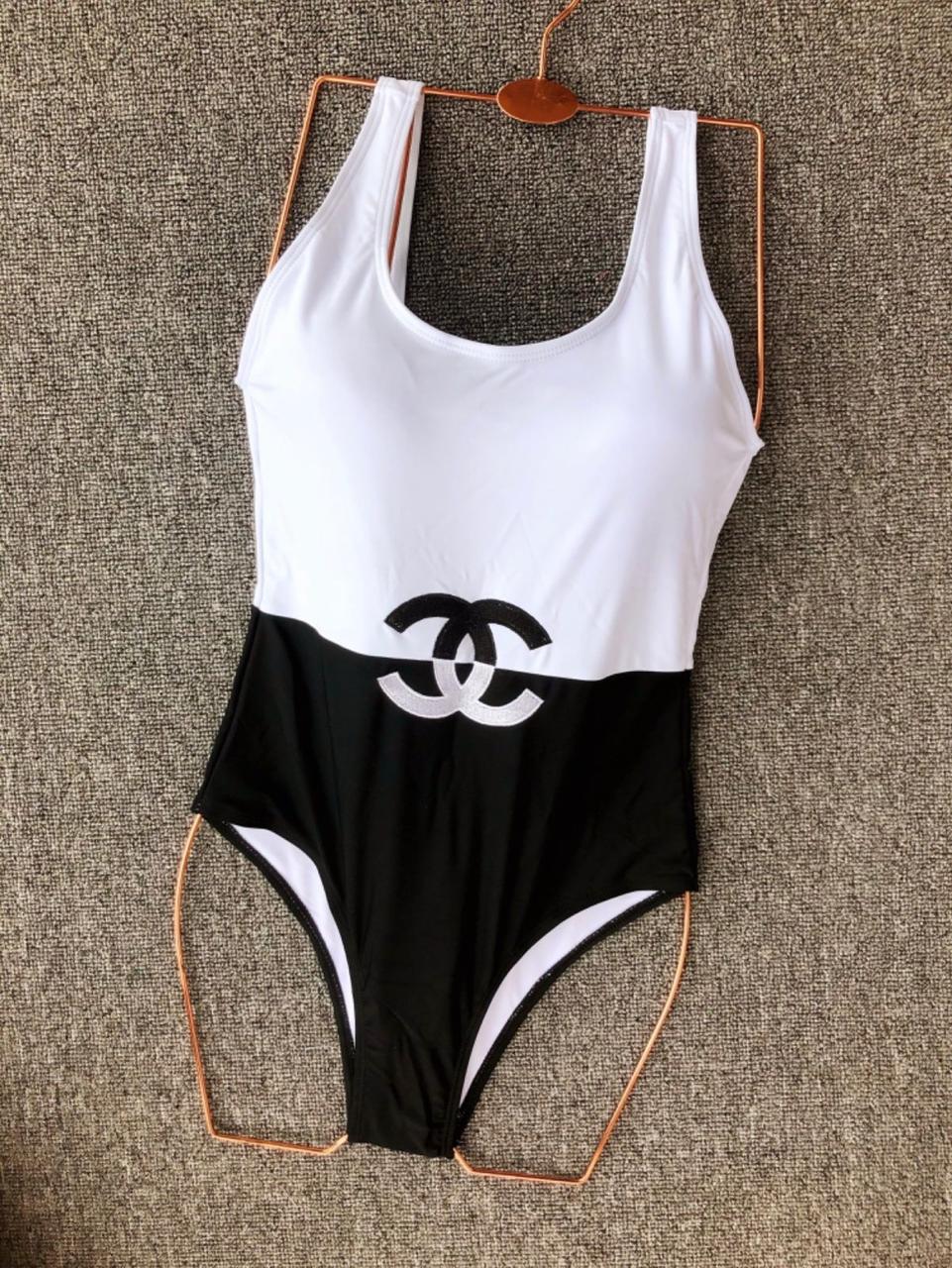 Ladies swimsuits & bikini