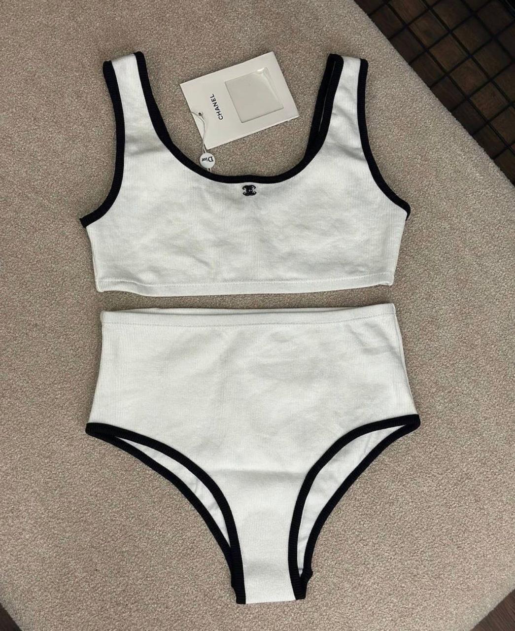 Ladies swimsuits & bikini