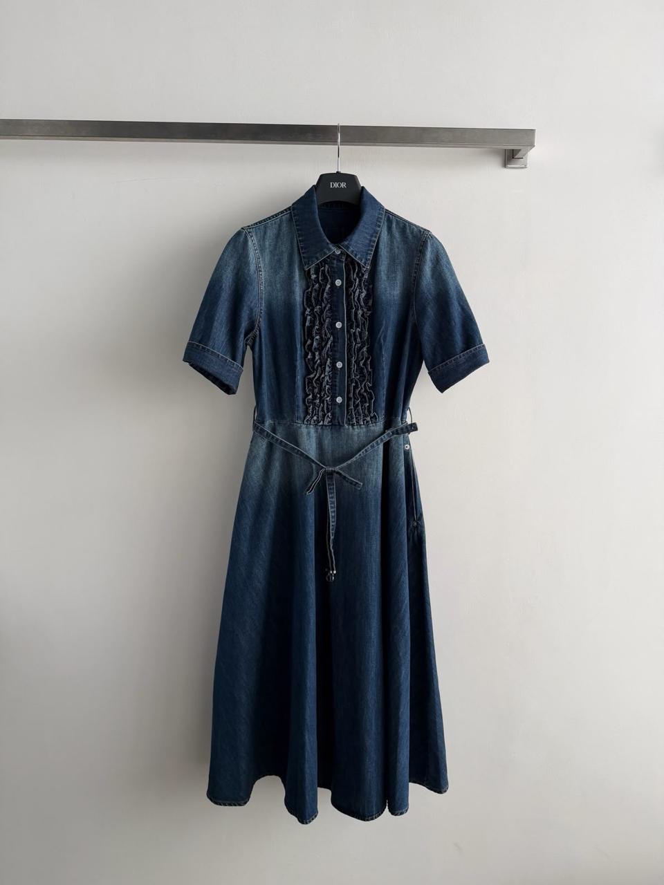 Ladies dresses