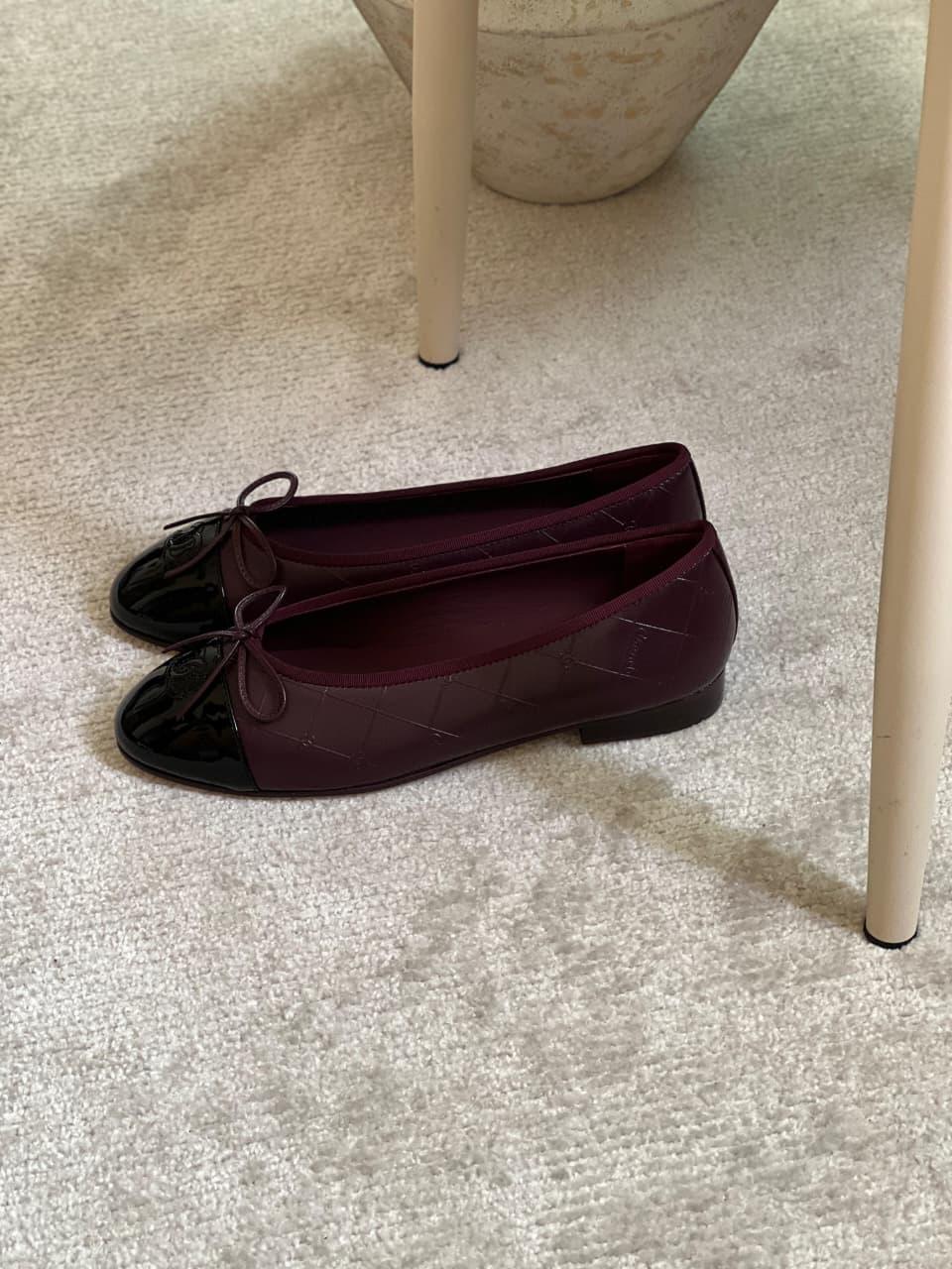 Ladies shoes