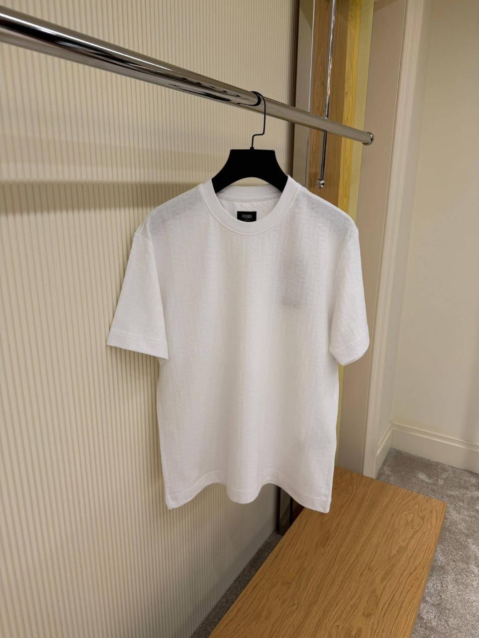 Men t-shirts