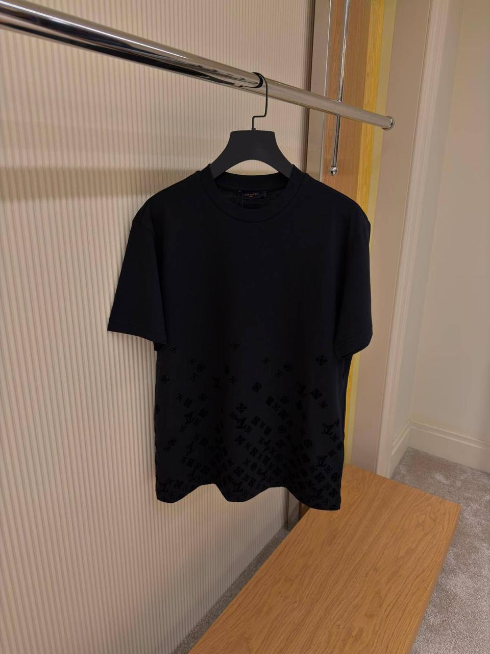 Men t-shirts