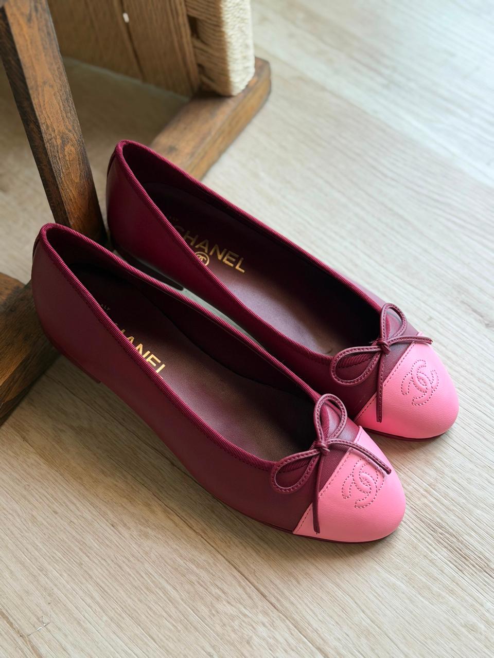 Ladies shoes