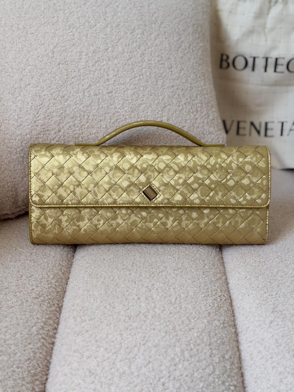 Ladies evening clutches