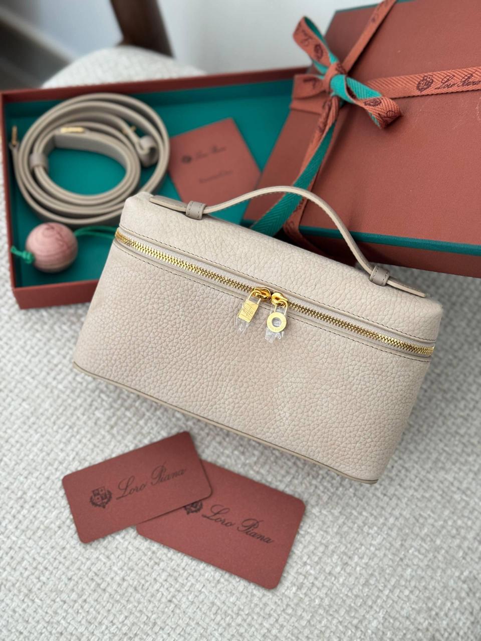 Ladies l*ro bags