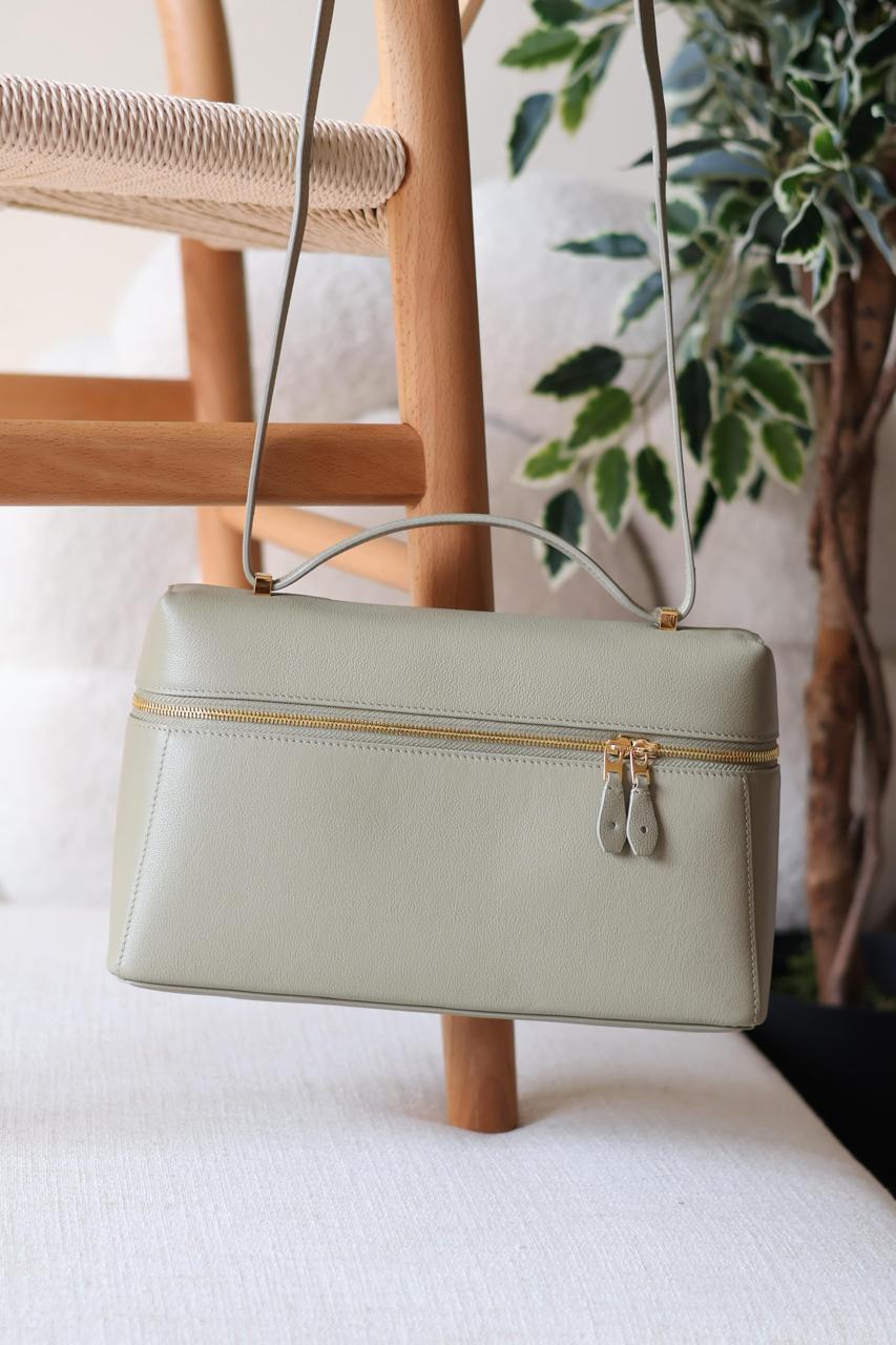 Ladies l*ro bags