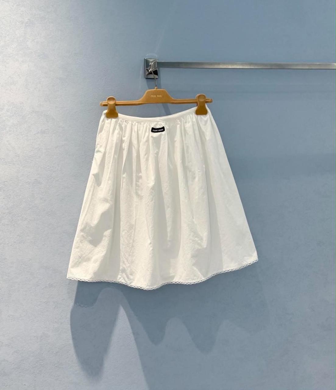 Ladies skirts