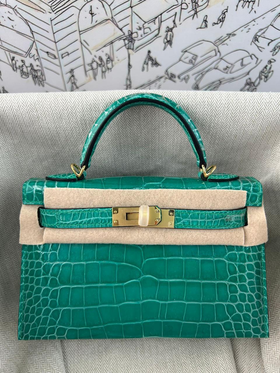 Ladies Herm**s bags