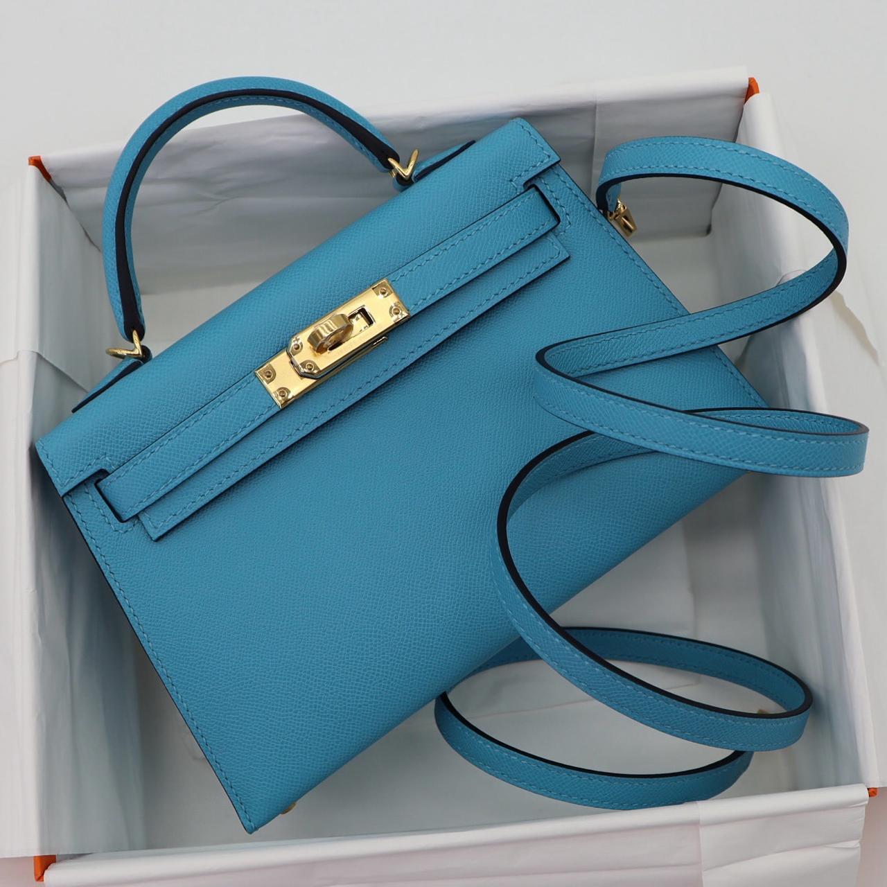 Ladies Herm**s bags