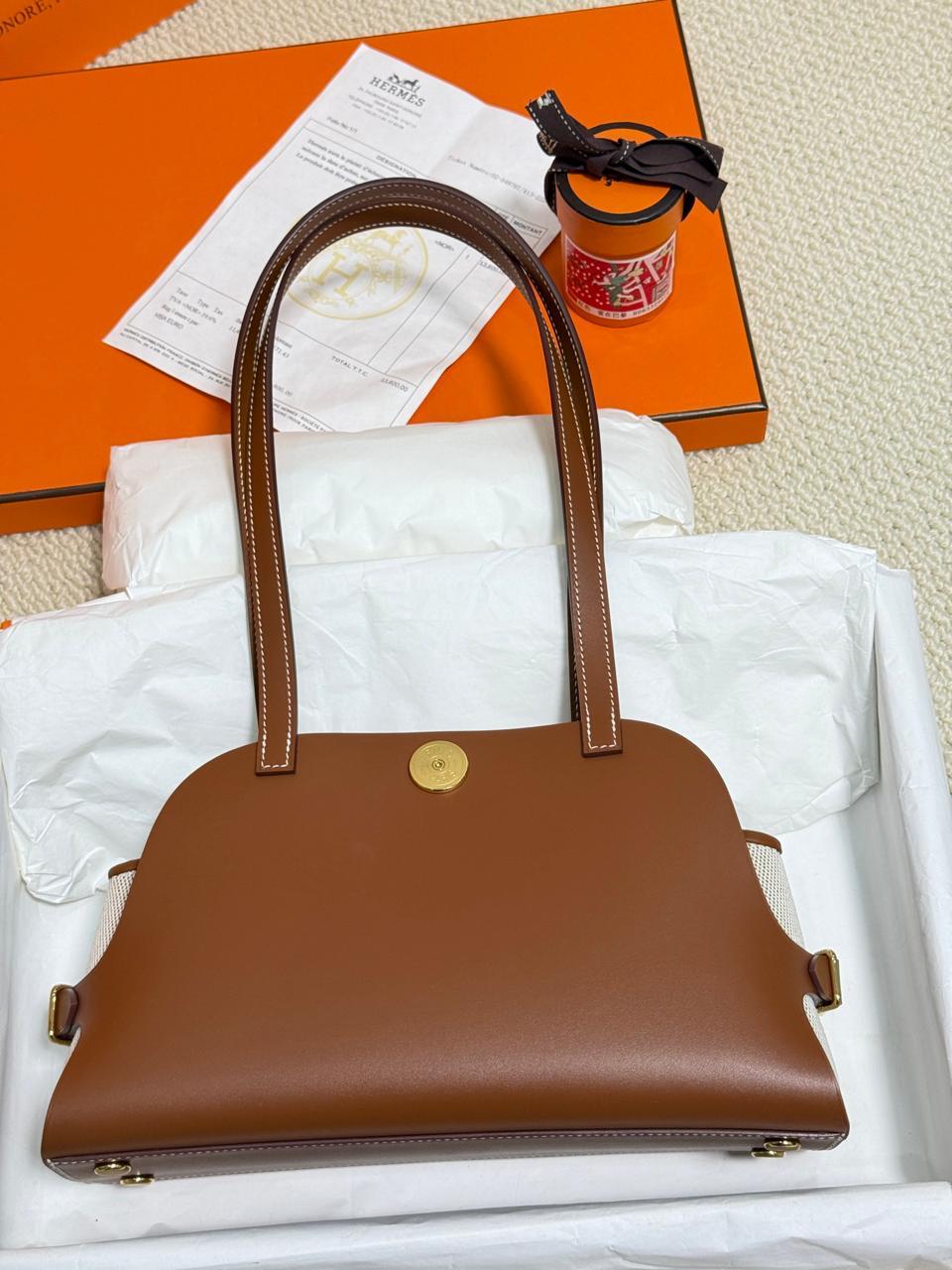 Ladies Herm**s bags