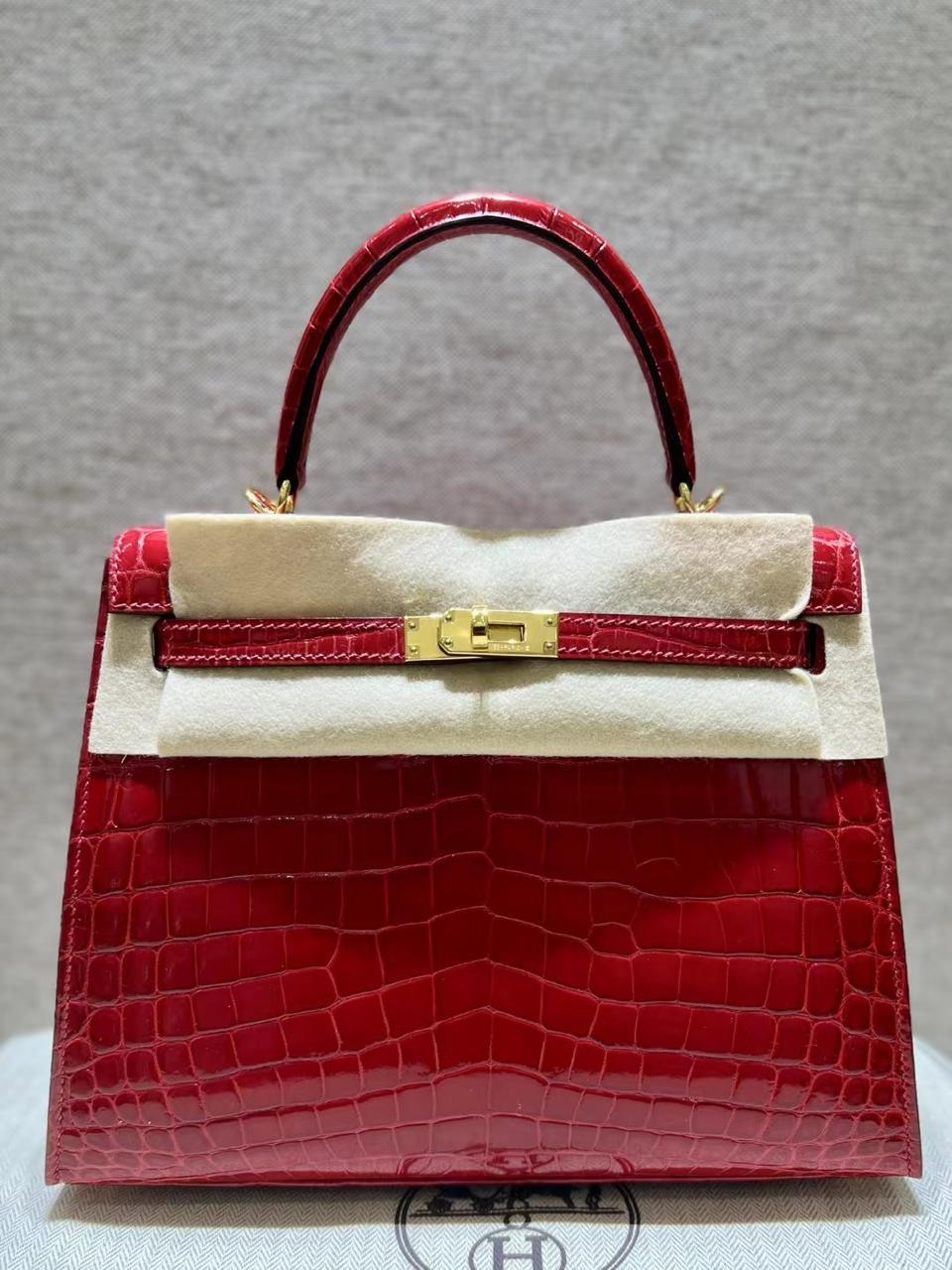 Ladies Herm**s bags