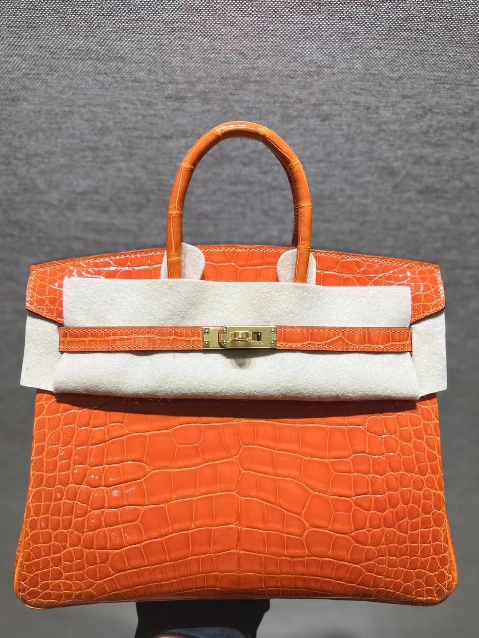Ladies Herm**s bags