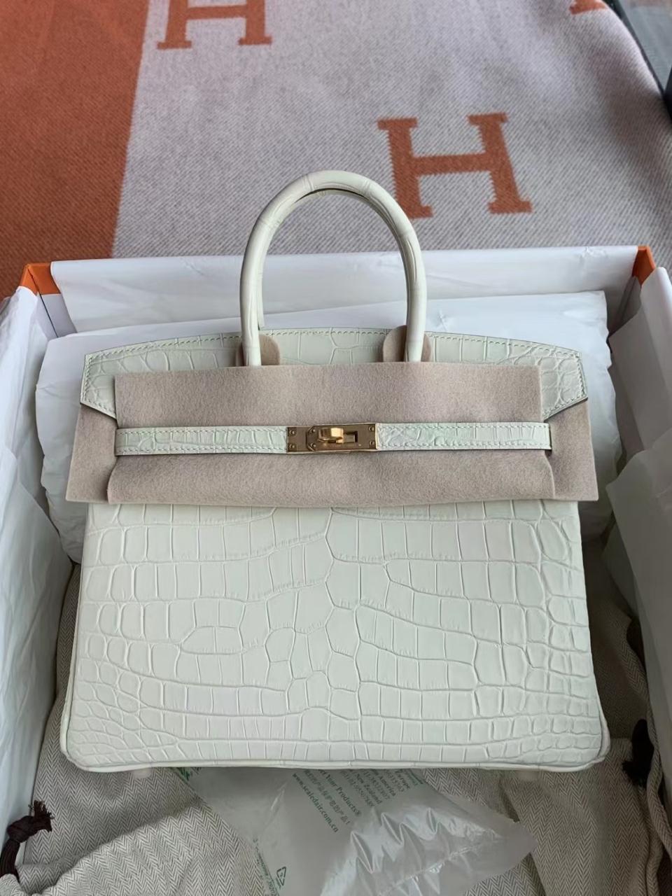 Ladies Herm**s bags