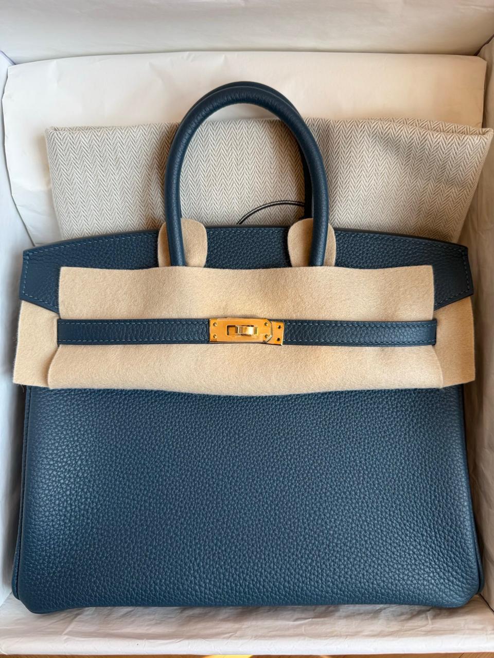 Ladies Herm**s bags