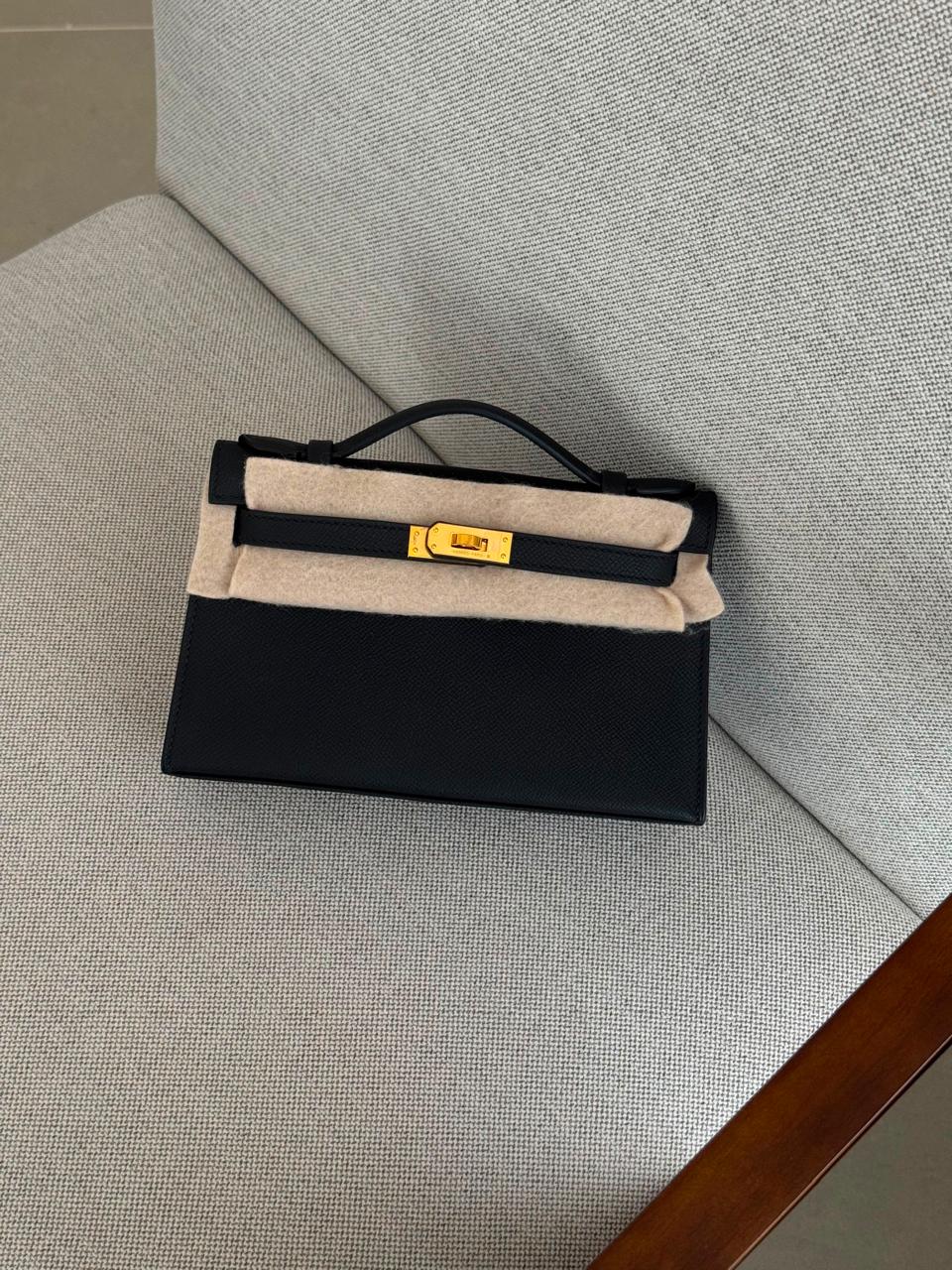 Ladies Herm**s bags