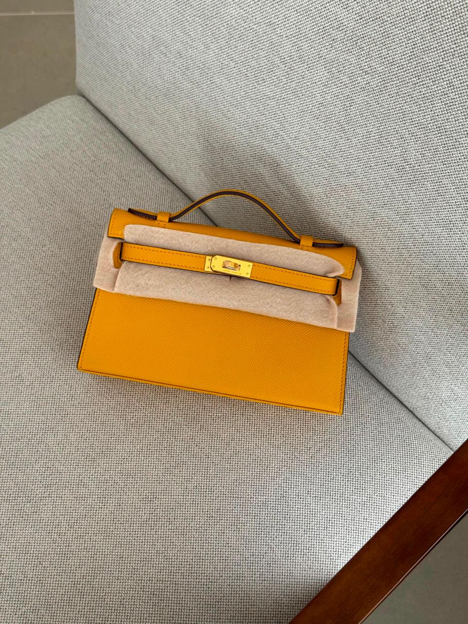 Ladies Herm**s bags
