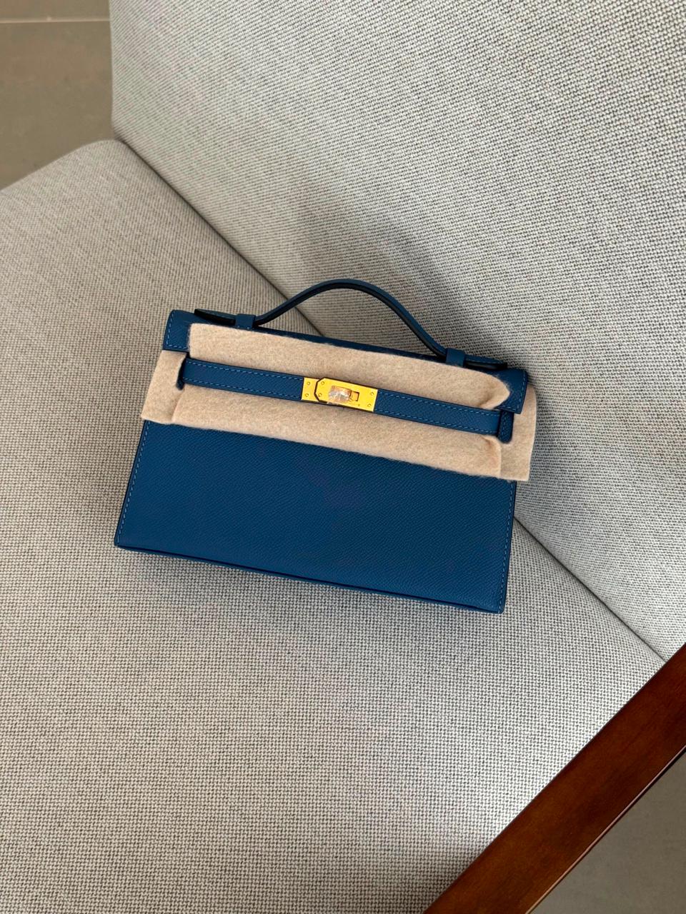 Ladies Herm**s bags