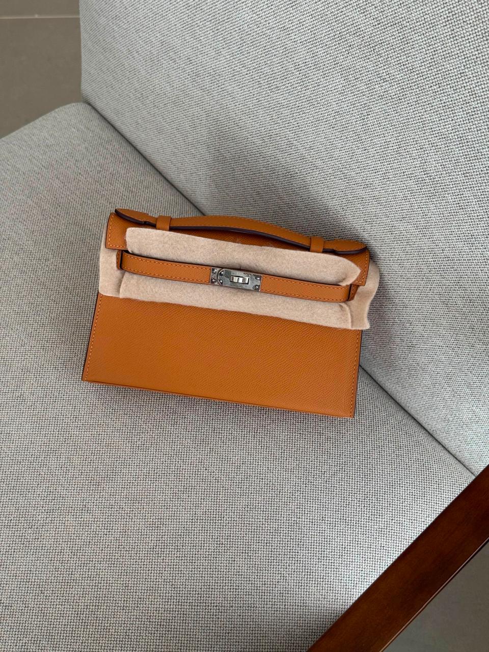Ladies Herm**s bags