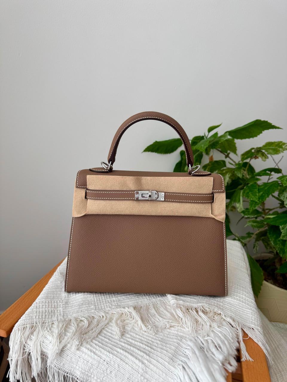 Ladies Herm**s bags