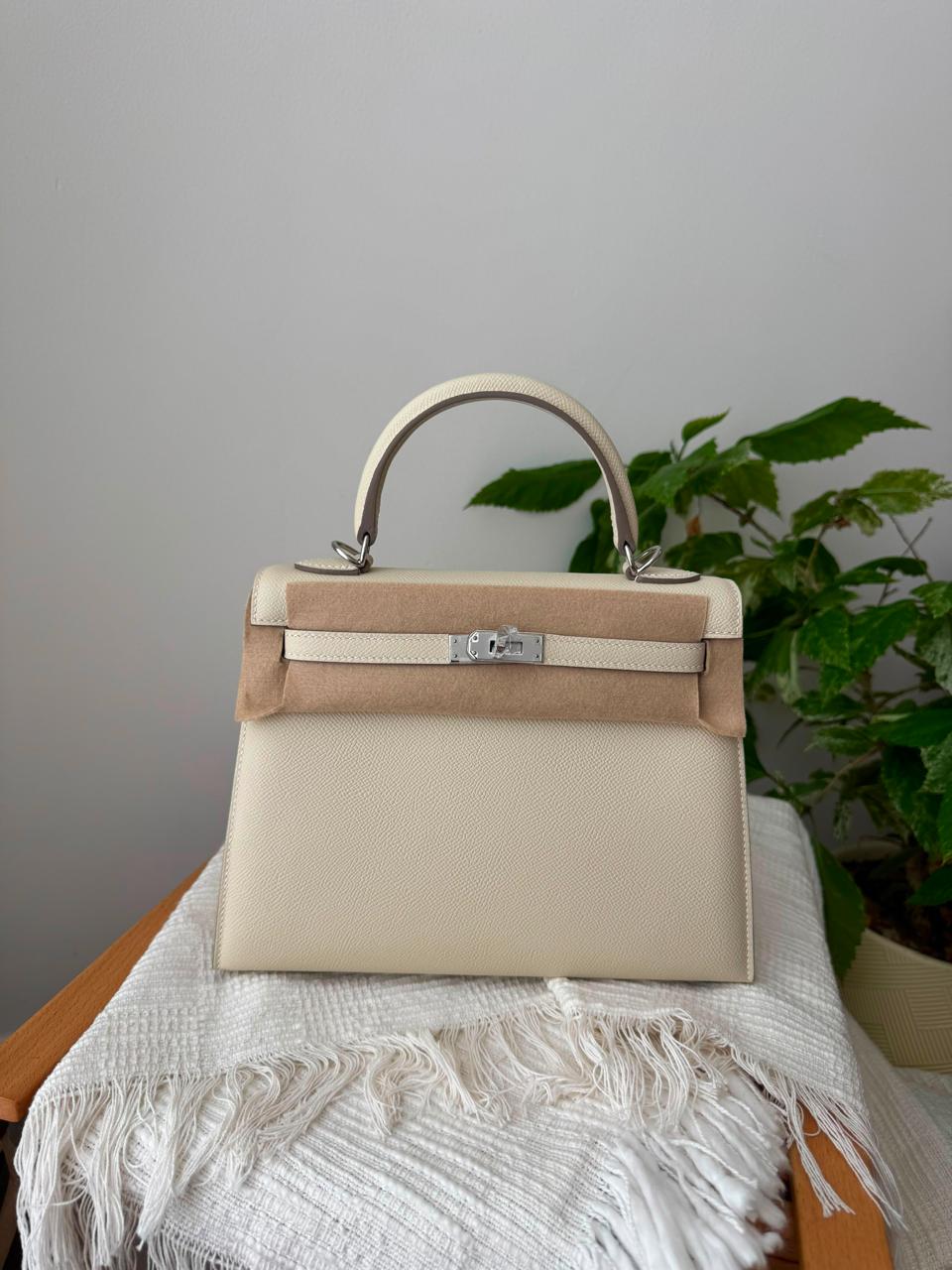 Ladies Herm**s bags