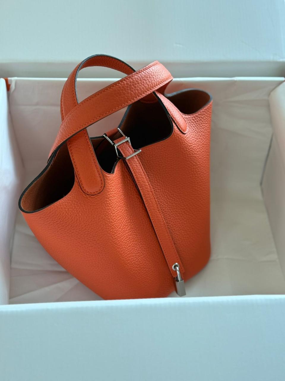 Ladies Herm**s bags