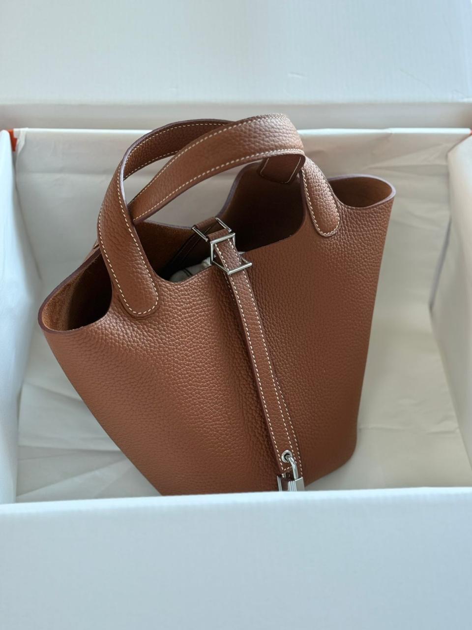 Ladies Herm**s bags
