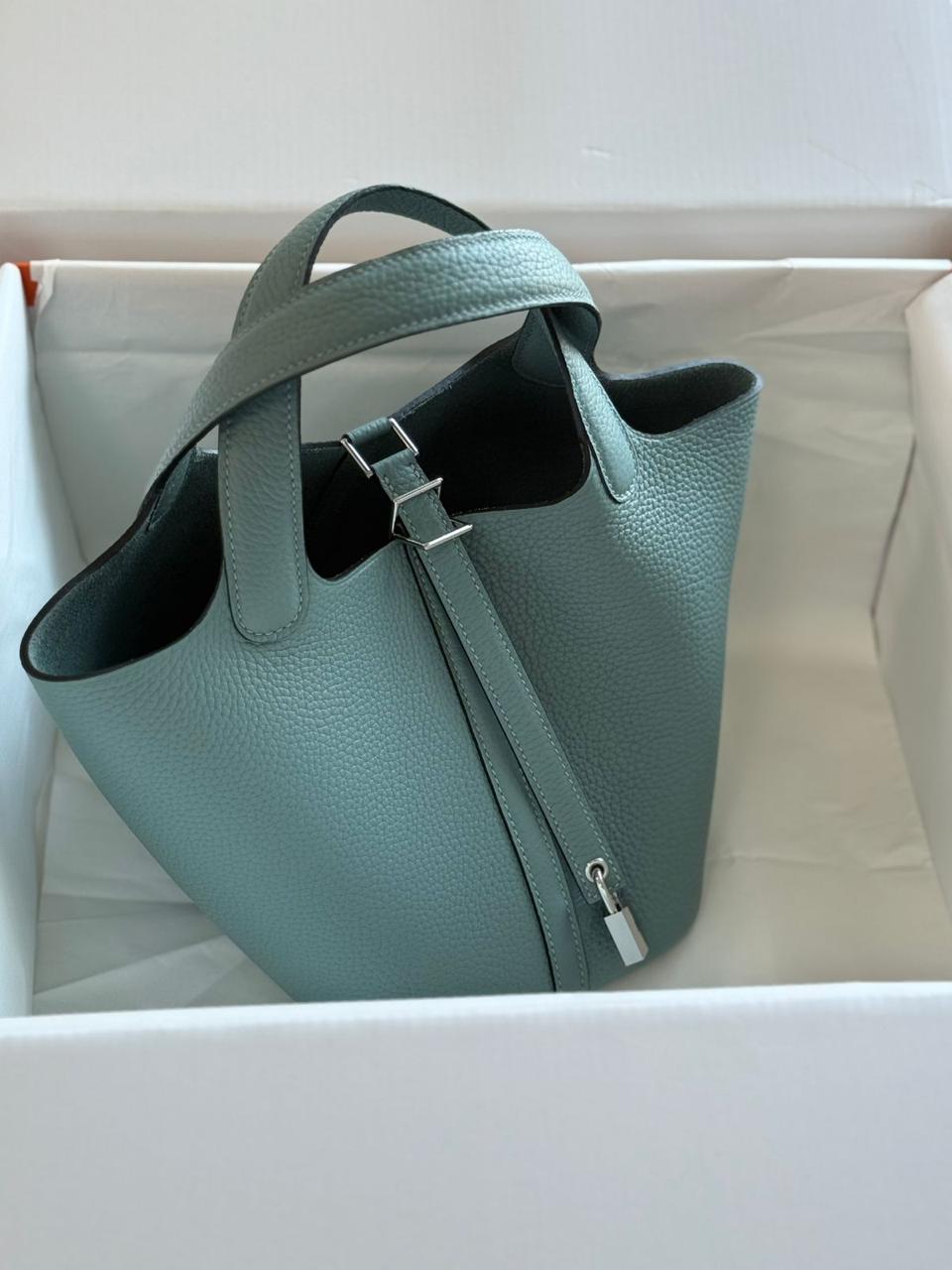 Ladies Herm**s bags