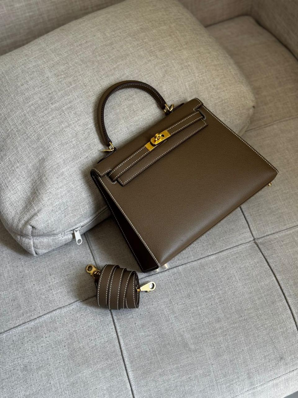 Ladies Herm**s bags