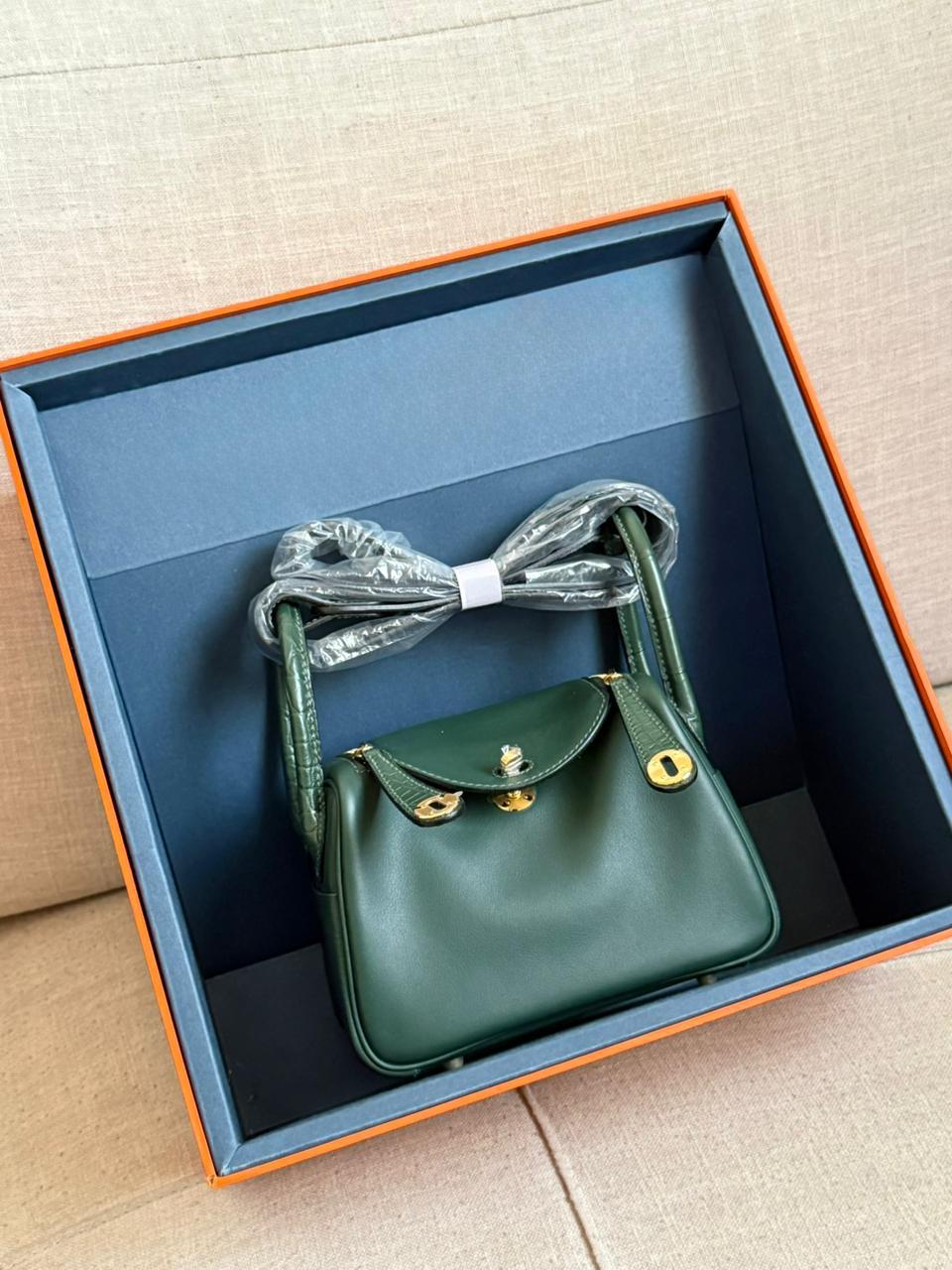 Ladies Herm**s bags